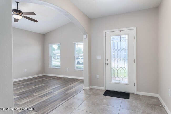 Building Photo - 4105 Harvest Cir