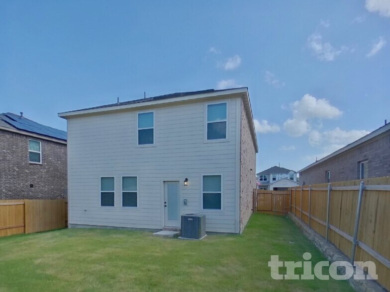 Building Photo - 1214 Dye Blvd