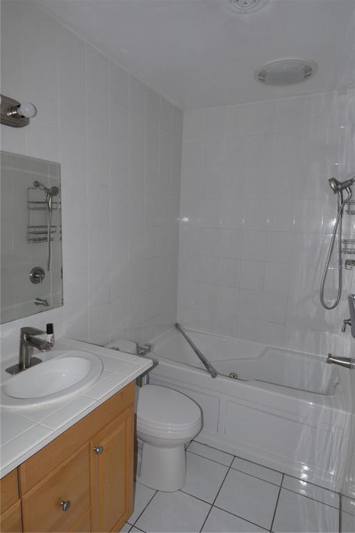 Building Photo - 4955 16th Ave N