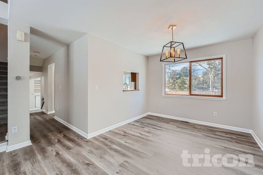 Building Photo - 16347 Stone Ledge Dr