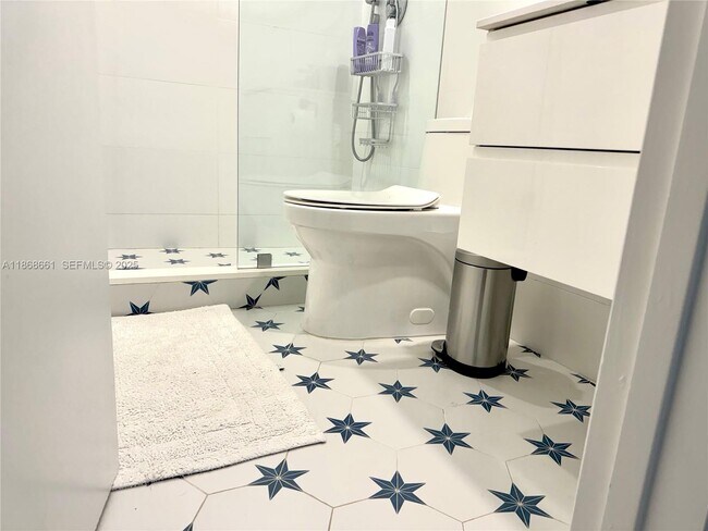 Building Photo - 3553 Magellan Cir