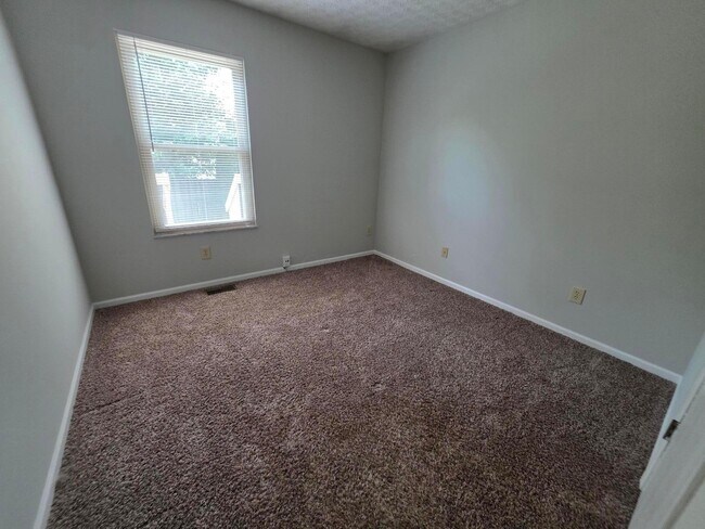 Building Photo - 7253 Fablegate Ct