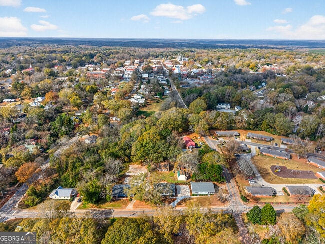 Building Photo - 483 Vine St