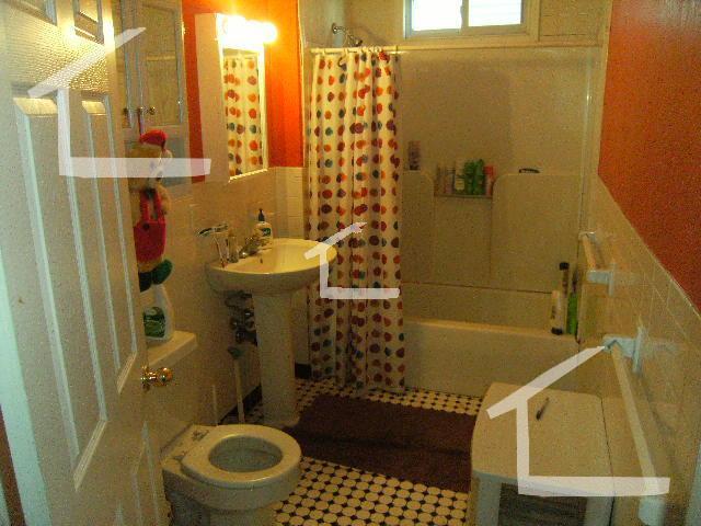 Building Photo - 51 Gardner St