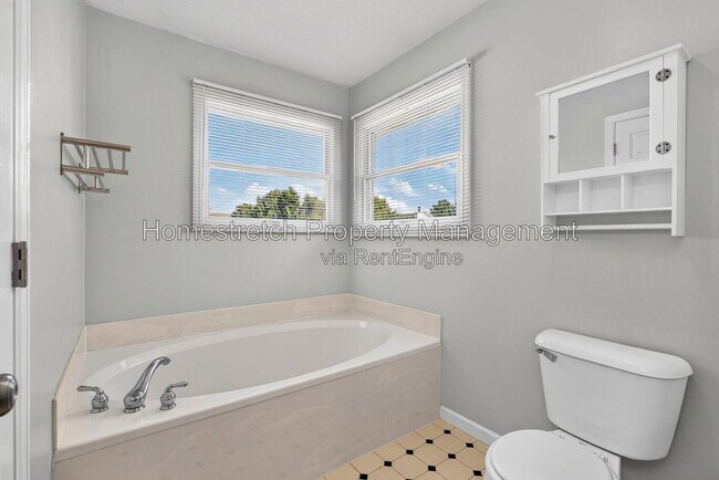 Building Photo - 6910 Emmons Dr