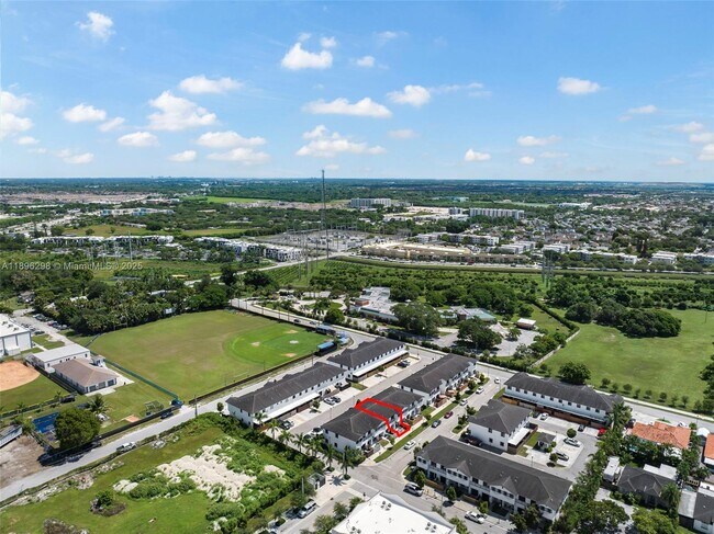 Building Photo - 13353 SW 250th Terrace