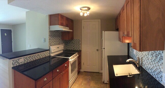 Building Photo - South Boulder Condo; Beautiful Flatiron Views