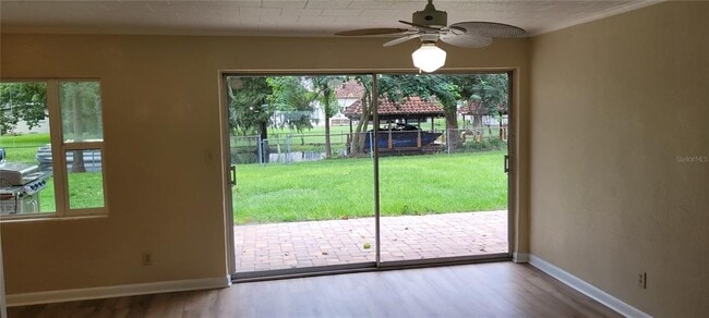 Building Photo - 43 Main St