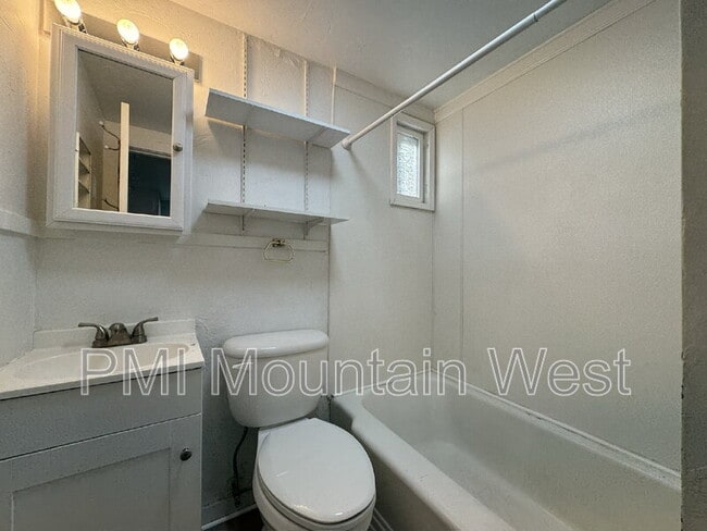 Building Photo - 538 S 1100 E