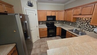 Building Photo - 118 Ella Kinley Cir