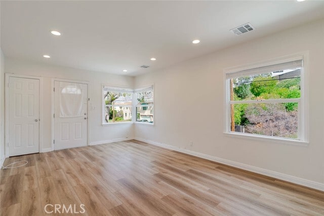 Building Photo - 1466 Stanley Ave