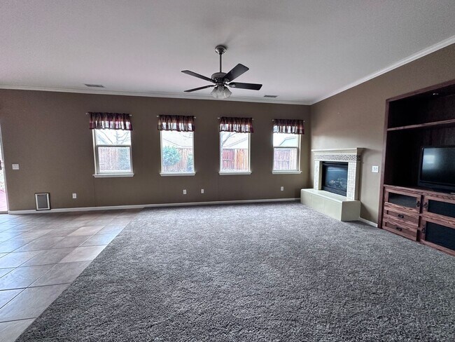 Building Photo - 5071 Hallgarten Dr