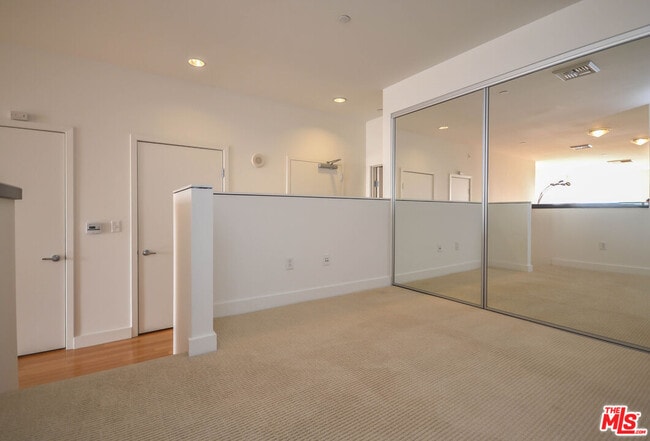 Building Photo - 3810 Wilshire Blvd