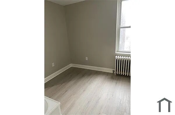 Building Photo - 2144 Bridge St