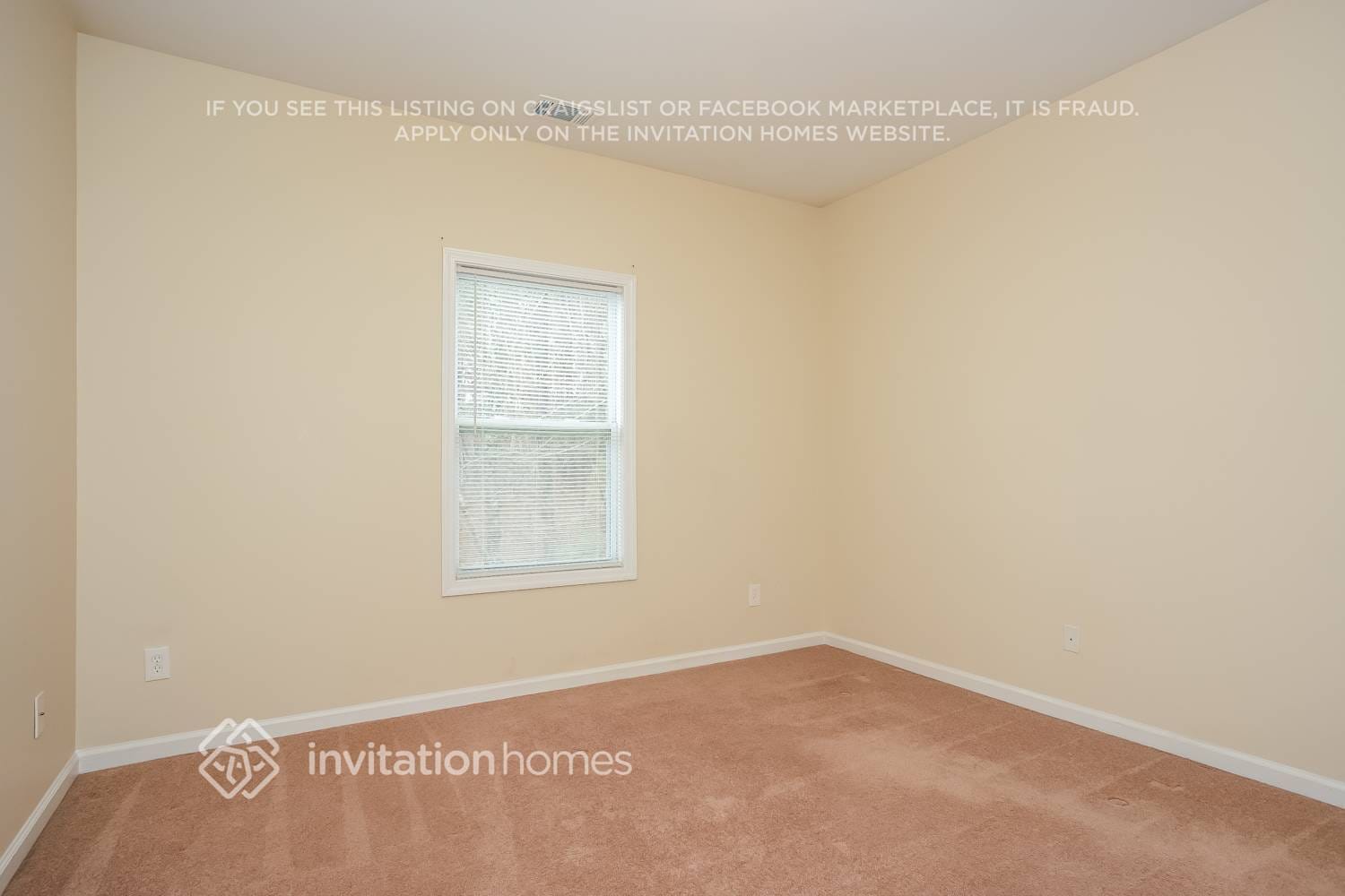 Building Photo - 2420 Brighton Ct