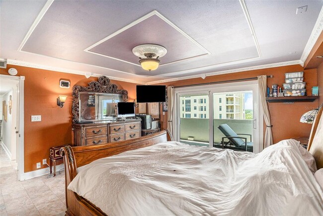 Building Photo - 4141 Bayshore Blvd