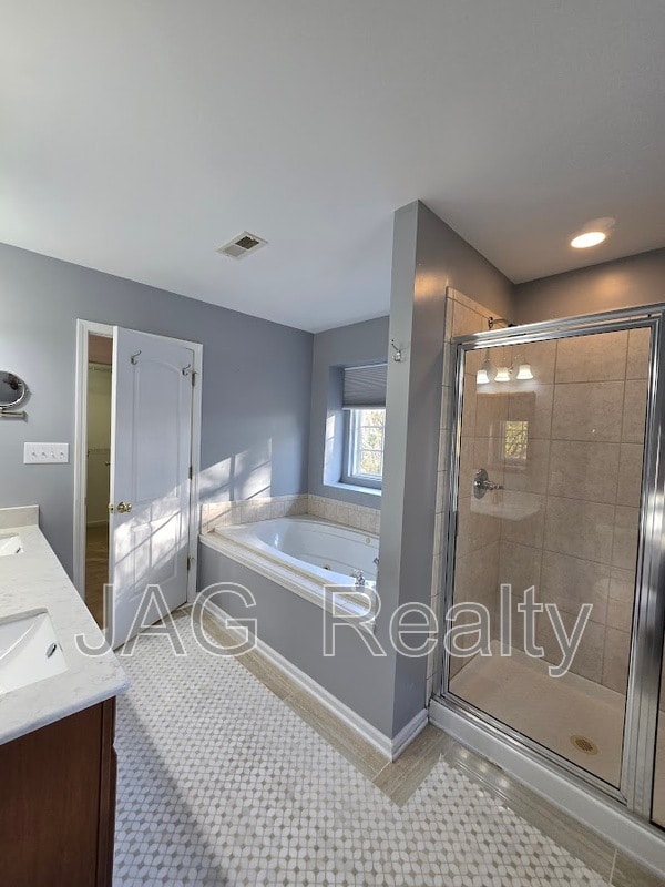 Building Photo - 3084 Sycamore Point Tr