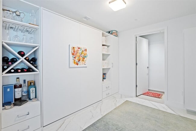 Building Photo - 1080 Brickell Ave