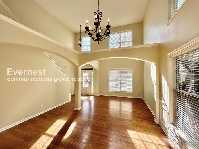 Building Photo - 3550 Red Willow Ct