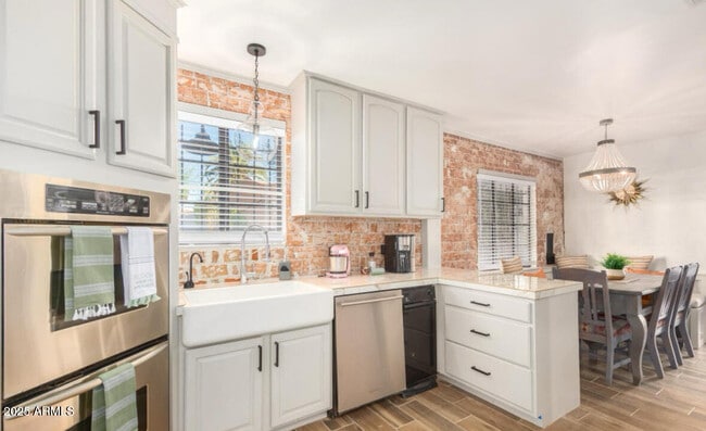 Building Photo - 1720 N Whittier Dr