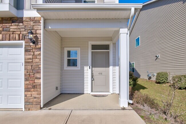 Building Photo - 416 Sandfarm Trail