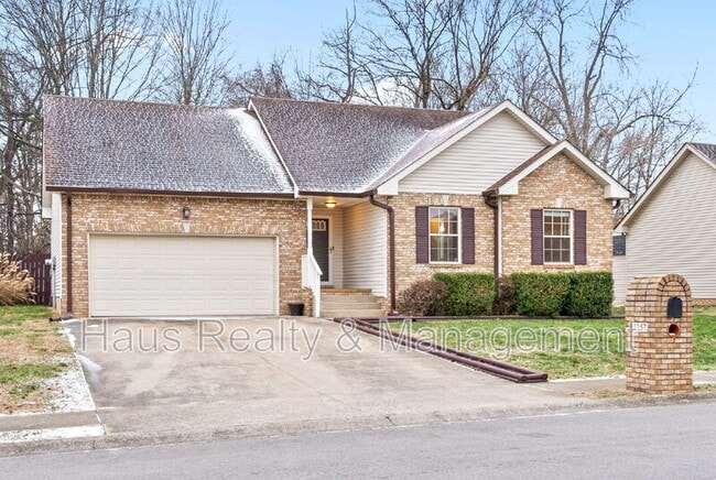 Building Photo - 3257 Veranda Cir