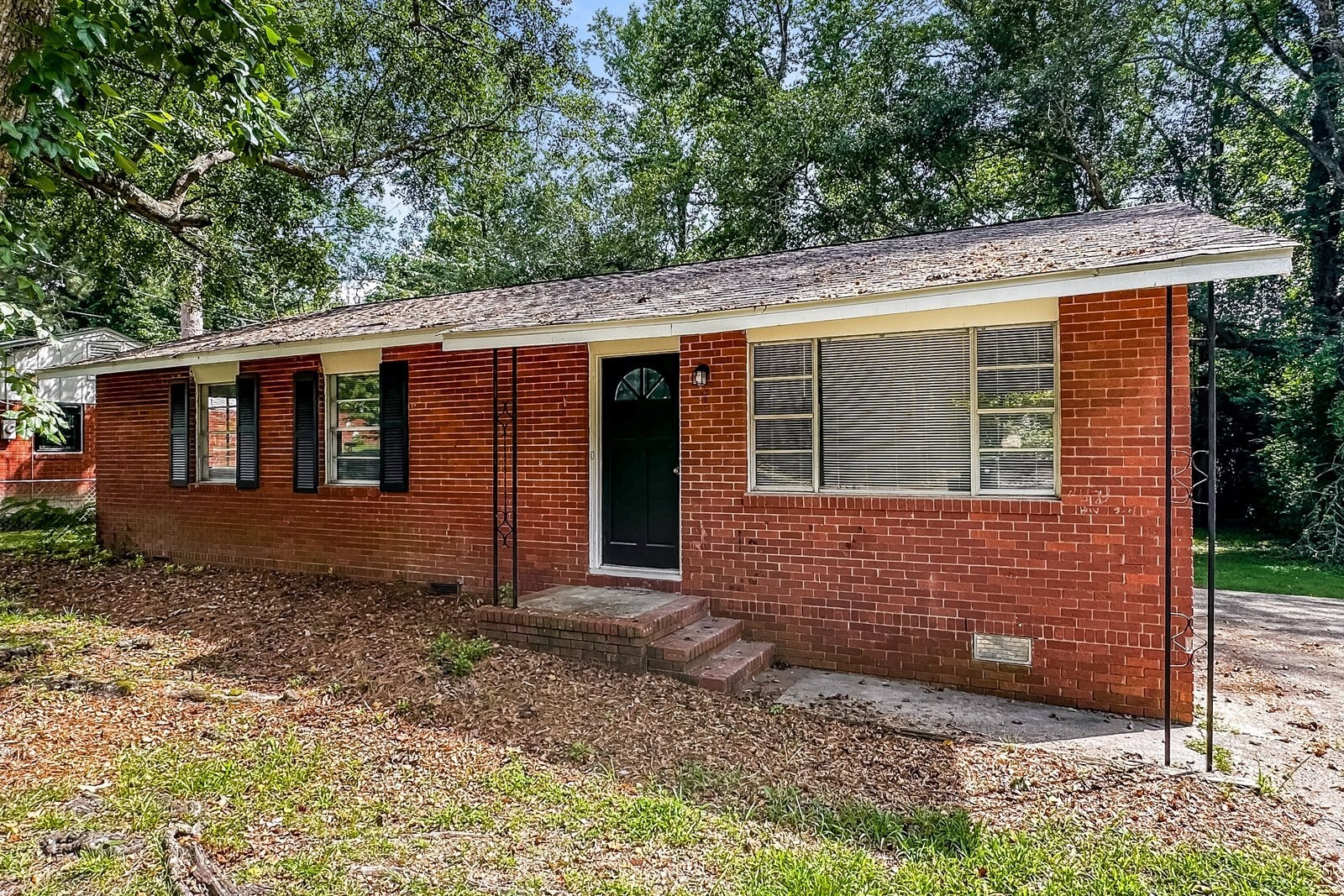 Building Photo - 4758 Wellborn Dr