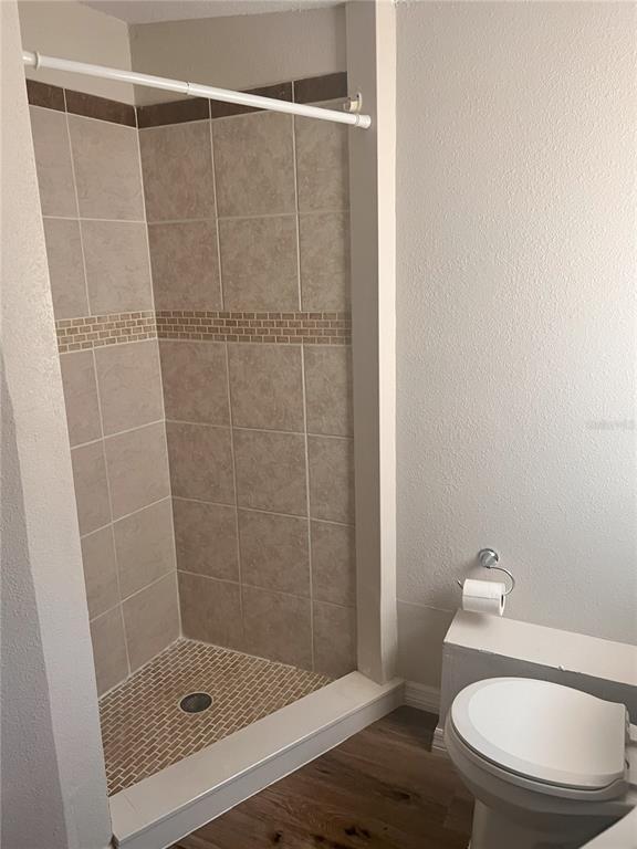 Building Photo - 804 NW 1st Ave