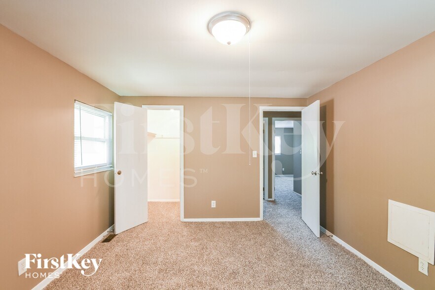 Building Photo - 2604 Morning Star Dr