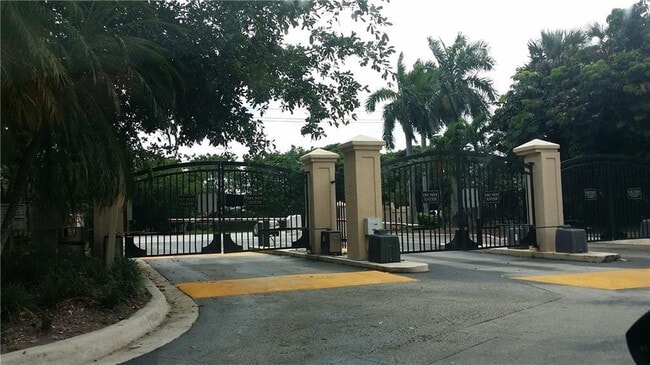 Building Photo - 4221 W McNab Rd