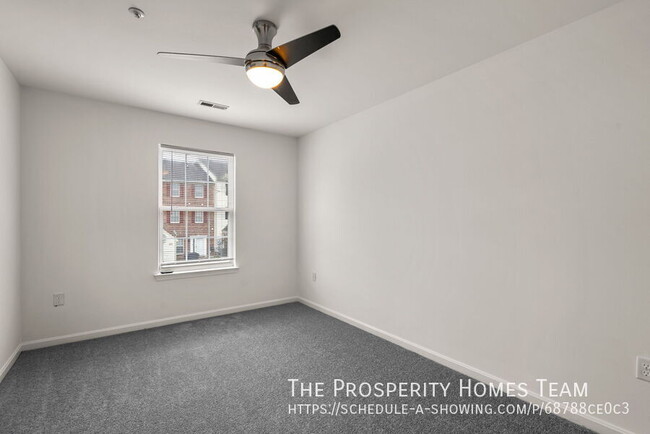 Building Photo - 2012 Cramer Point Ct