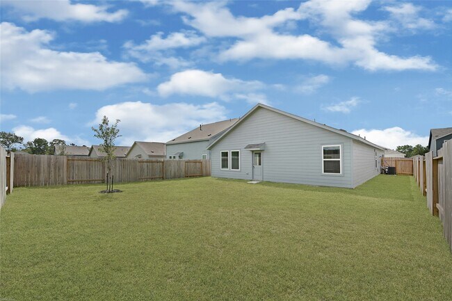 Building Photo - 25419 Birch St
