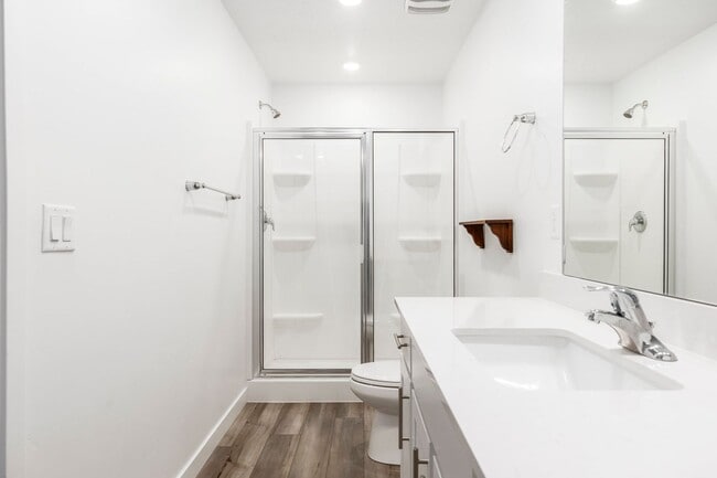 Building Photo - Convenient and Charming Heber City Town Ho...