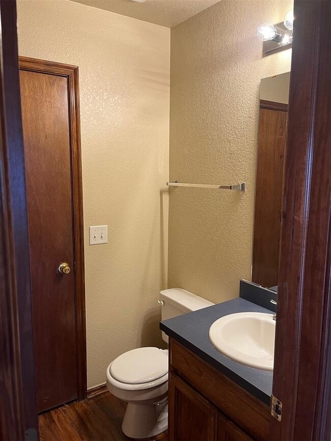 Building Photo - 10212 Jetty Ct