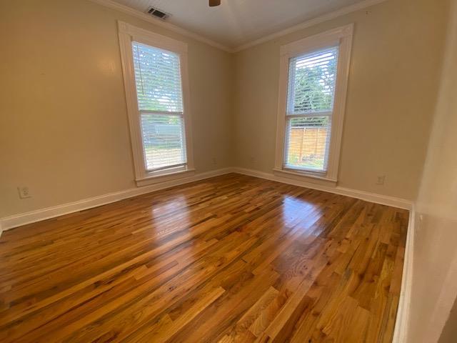 Building Photo - 904 Possum Trot St
