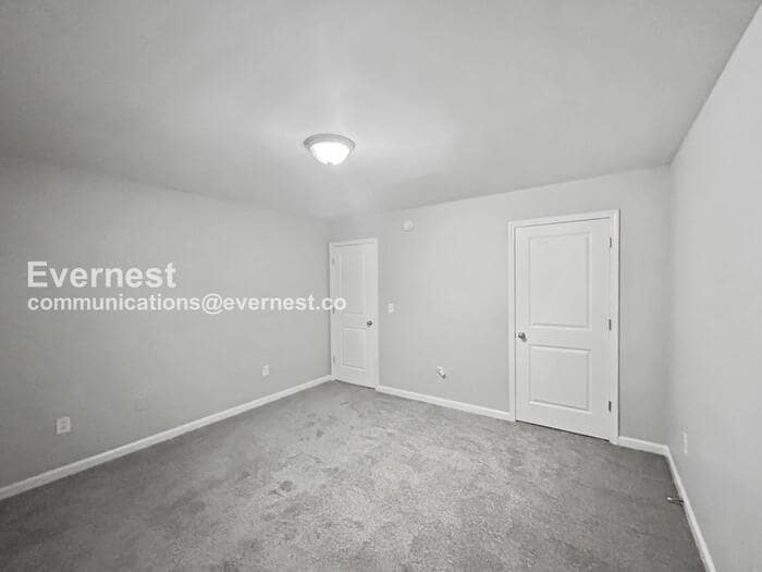 Building Photo - 3628 Hampshire Park Way