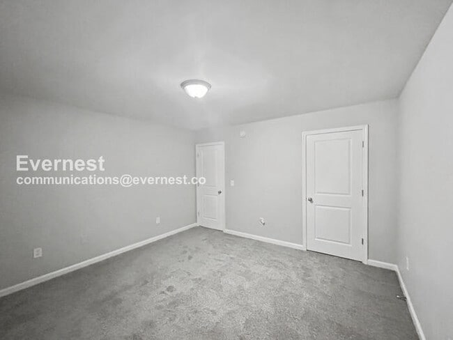 Building Photo - 3628 Hampshire Walk SW