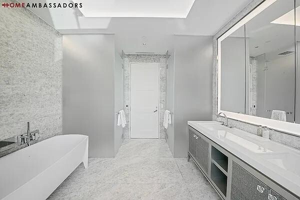 Building Photo - 35 Hudson Yards