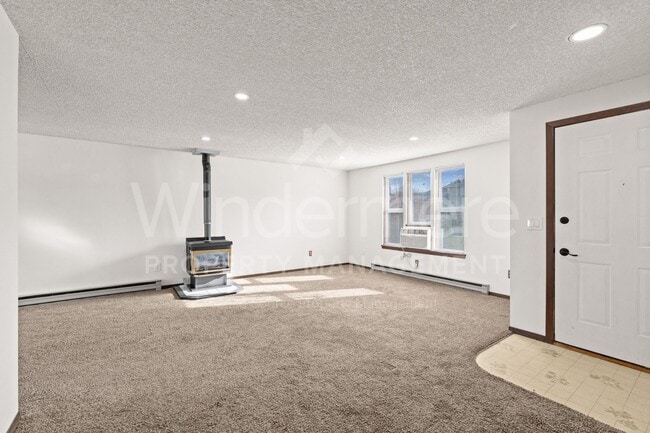 Building Photo - **Half Off first full month special** Fantastic 3-Bedroom Home In Liberty Lake