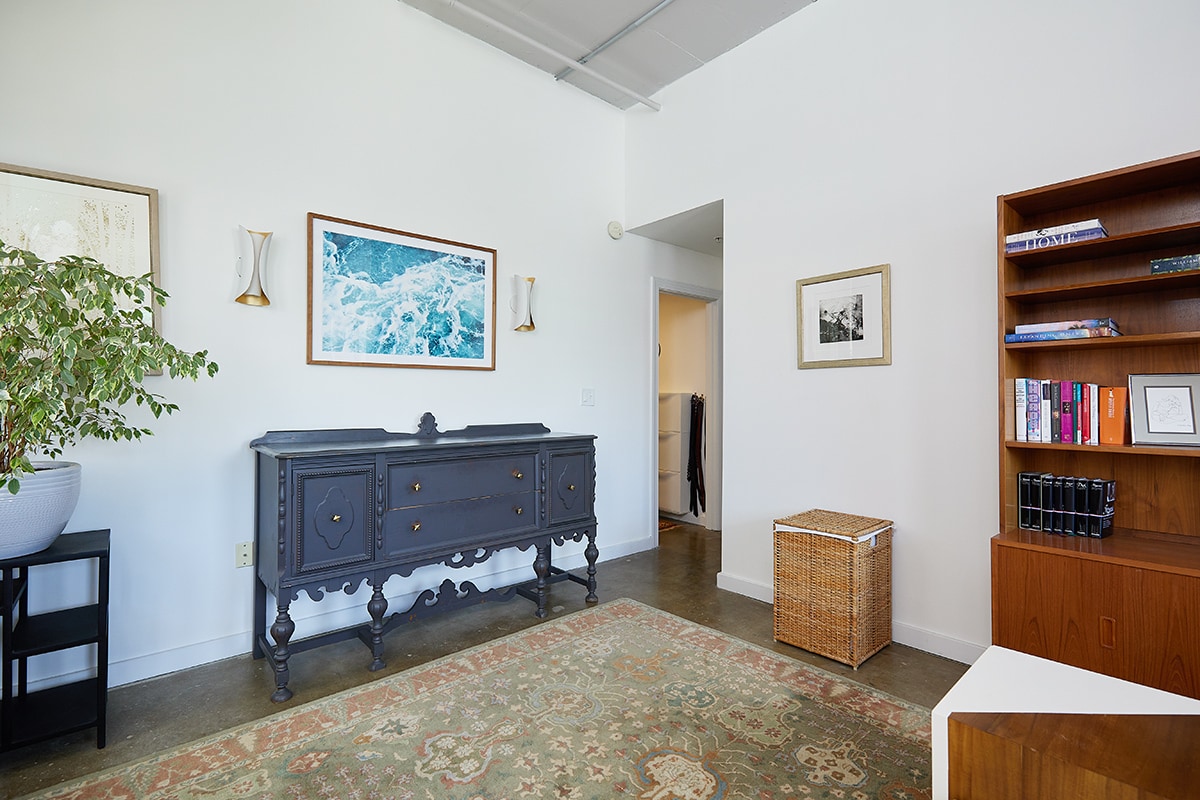 Primary Bedroom - 701 Lamont St NW