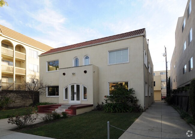 Primary Photo - 210 Euclid Ave