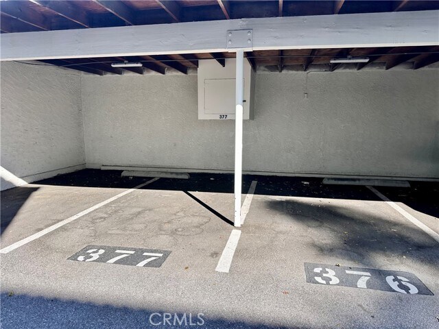 Building Photo - 4648 Park Granada