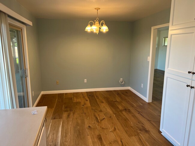 Building Photo - Oaks North Townhome with Views