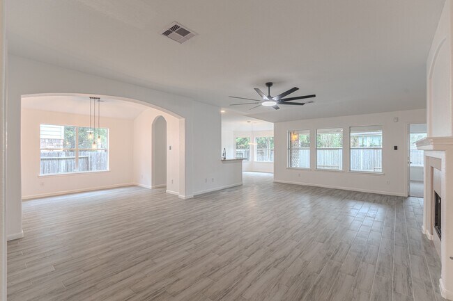 Building Photo - 138 Bryce Branch Cir
