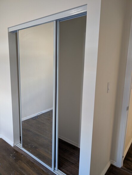 Unit B - 2nd Bedroom Closet - 5011 Stacy St
