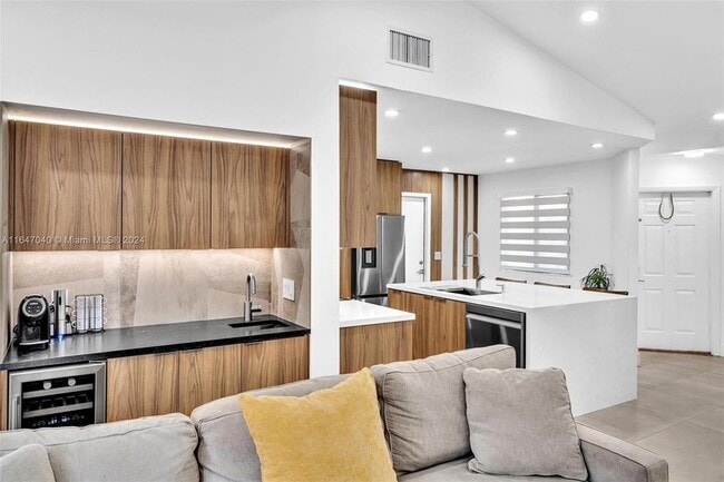 Building Photo - 9940 Watermill Cir