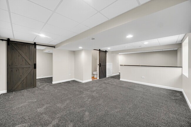 Building Photo - 803 W Courtland St