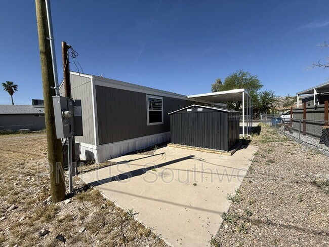 Building Photo - 1866 El Dorado Dr