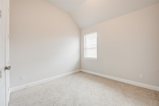 Building Photo - 179 Solana Point Dr