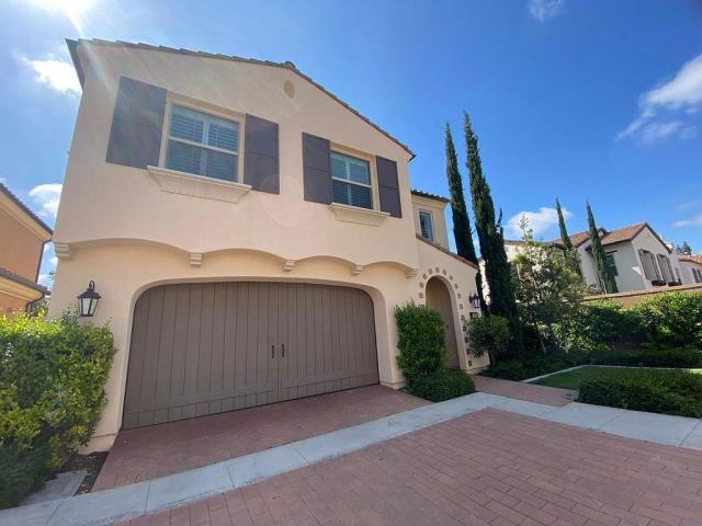 Building Photo - 3 bedroom in Irvine CA 92620